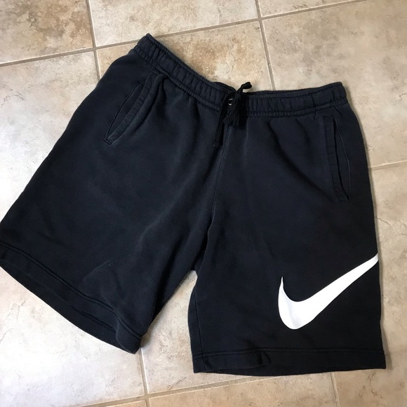 👟NIKE Athletic Sweat Shorts - Picture 1 of 7